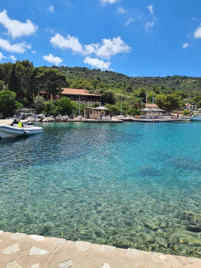Villa Kuca Za Odmor Buba, Otok Zut Pristanisce Exterior foto